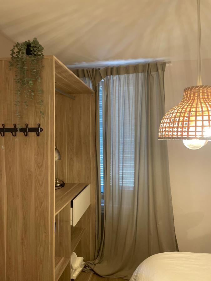 Appartement Leon, Port & Halles Depart Ferry, Proche Plages Τουλόν Εξωτερικό φωτογραφία